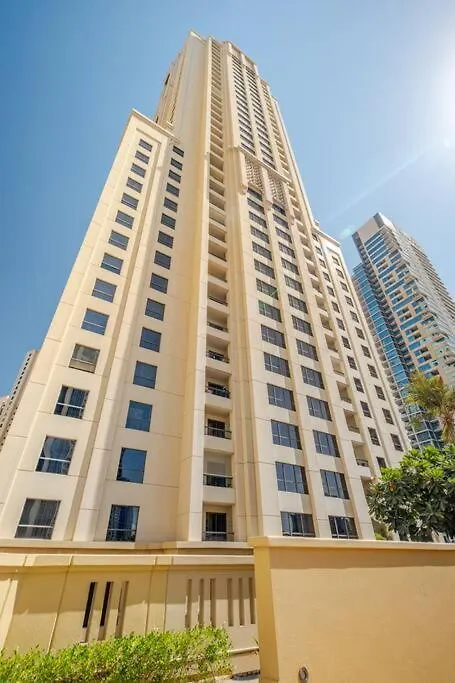 Waterfront Wonderland Apartment Dubai