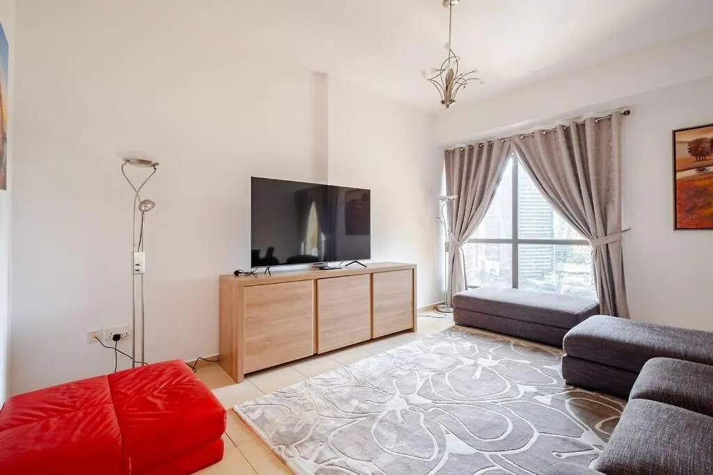 Waterfront Wonderland Apartment Dubai