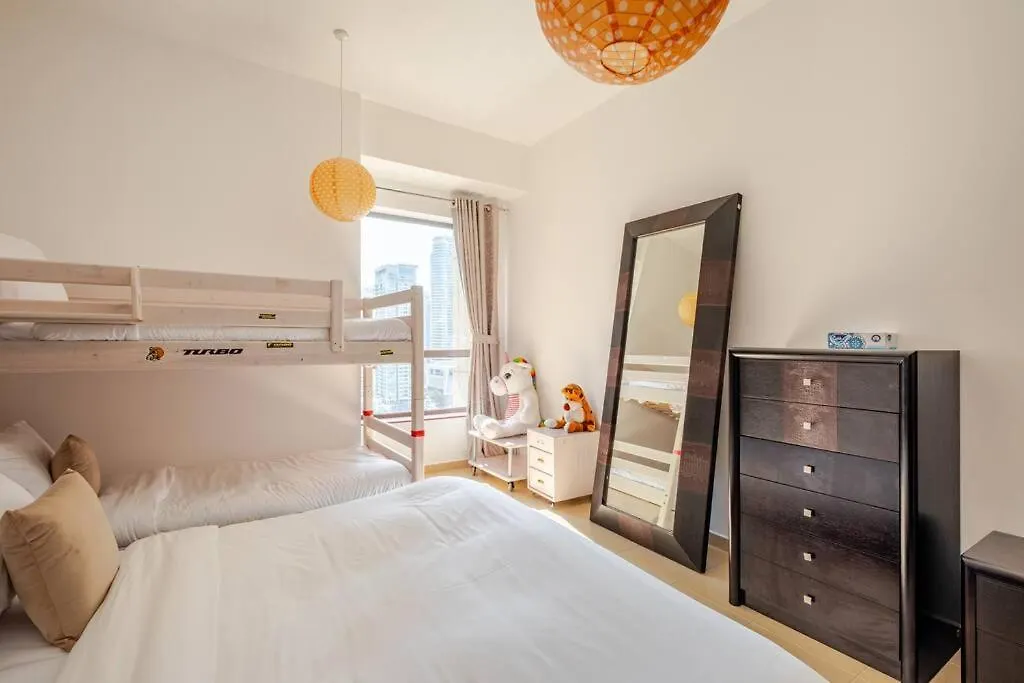 Waterfront Wonderland Apartman Dubaj