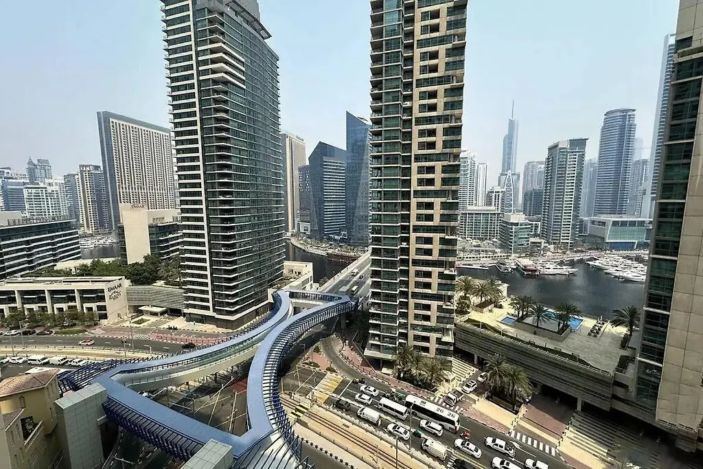Waterfront Wonderland Apartman Dubaj